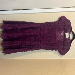 BB Dakota lace dress